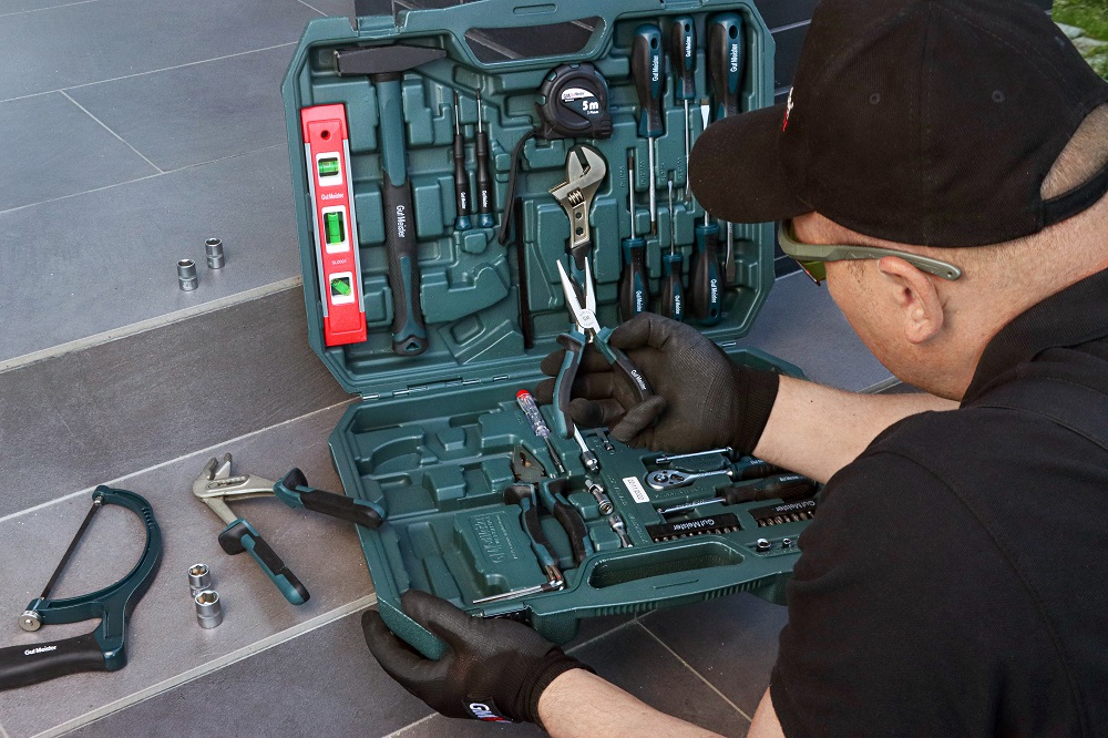 Який інструмент повинен бути вдома